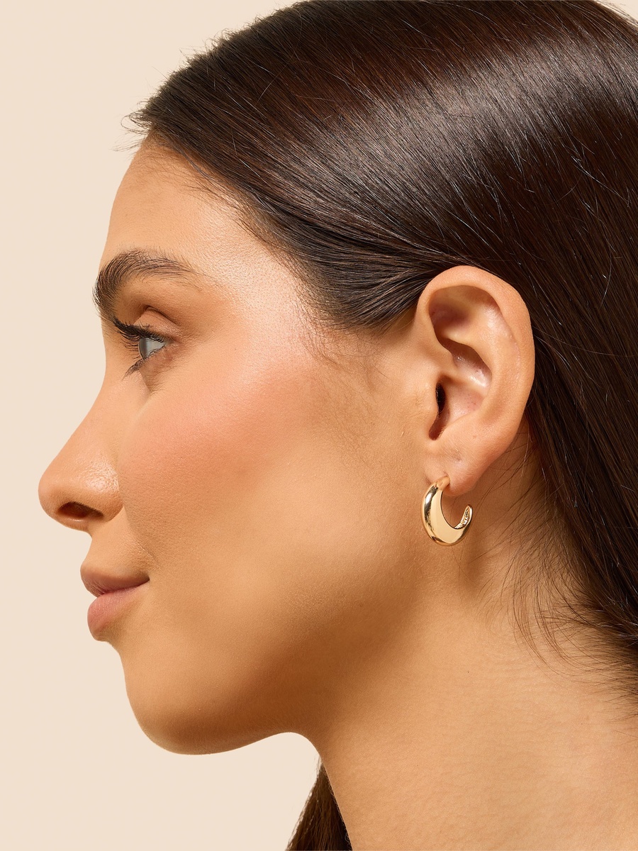 Pack of 8 - Assorted Earrings with Pushback Closure