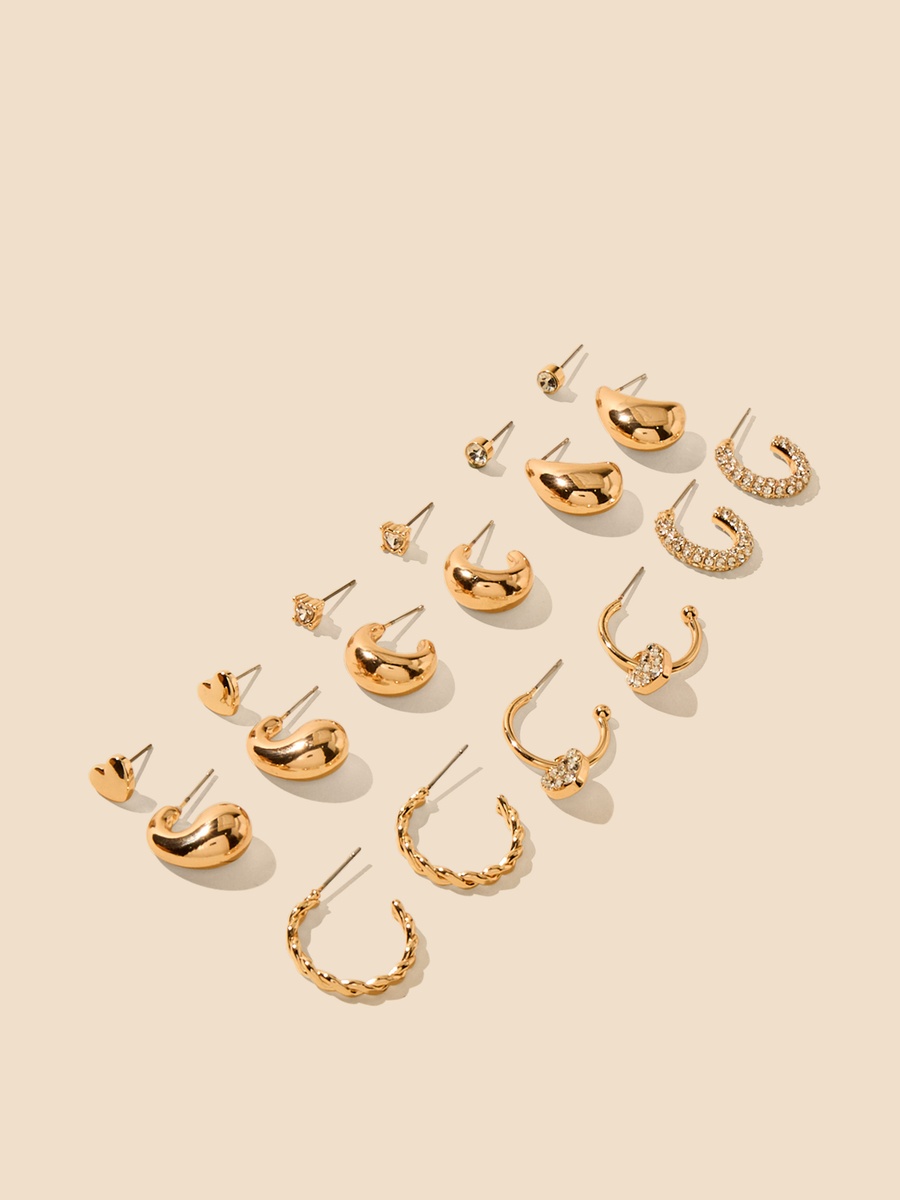 Pack of 9 - Assorted Earrings with Pushback Closure