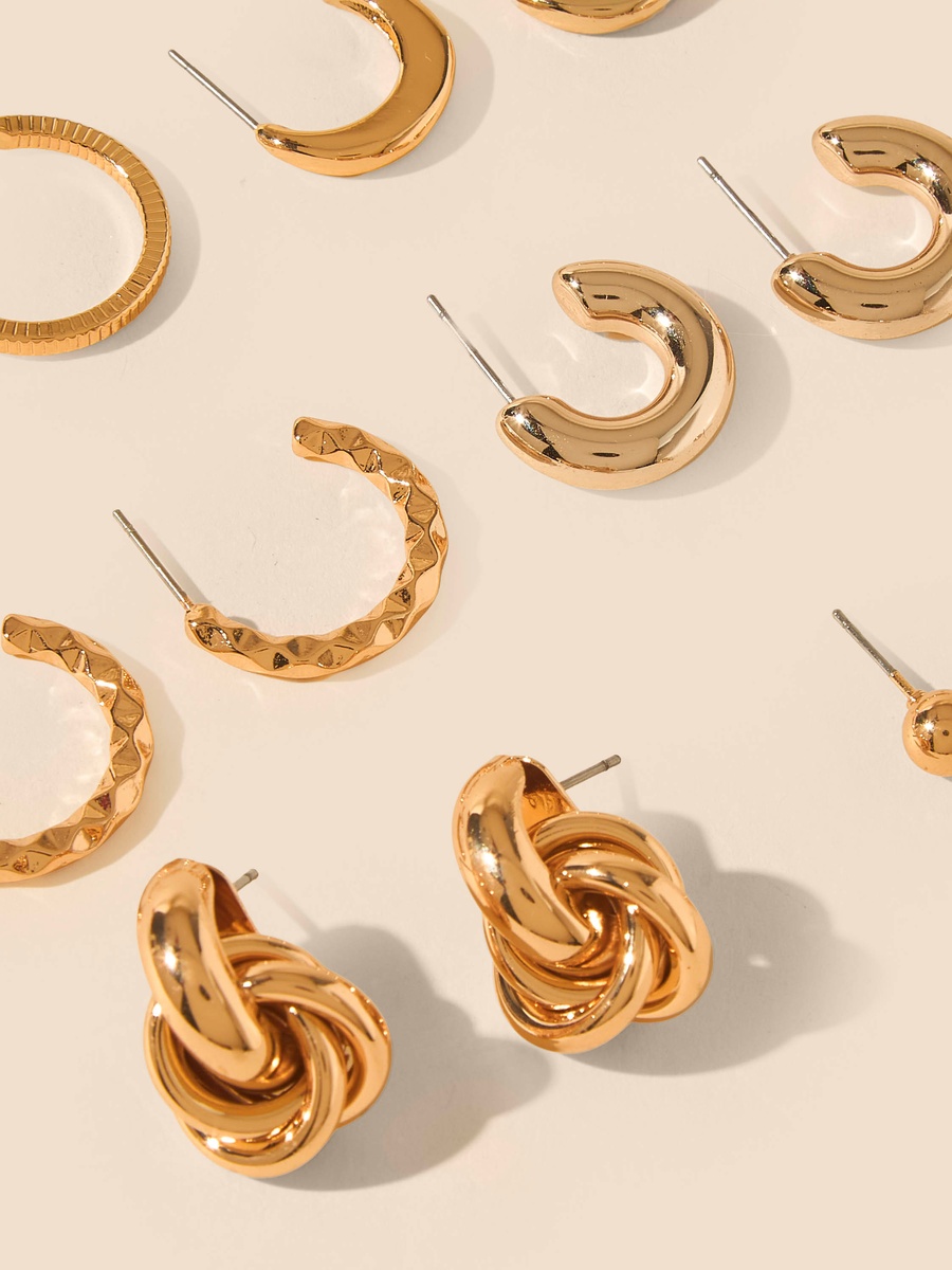 Pack of 6 - Metallic Earrings with Pushback Closure