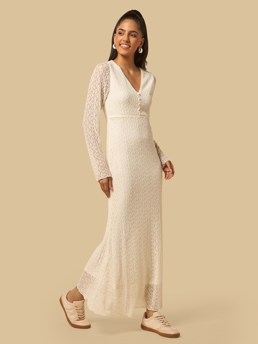 Lace Maxi Dress with V Neck