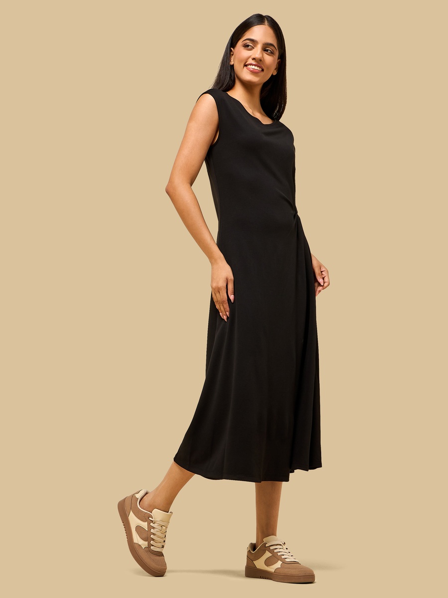 Knotted Sleeveless Dress