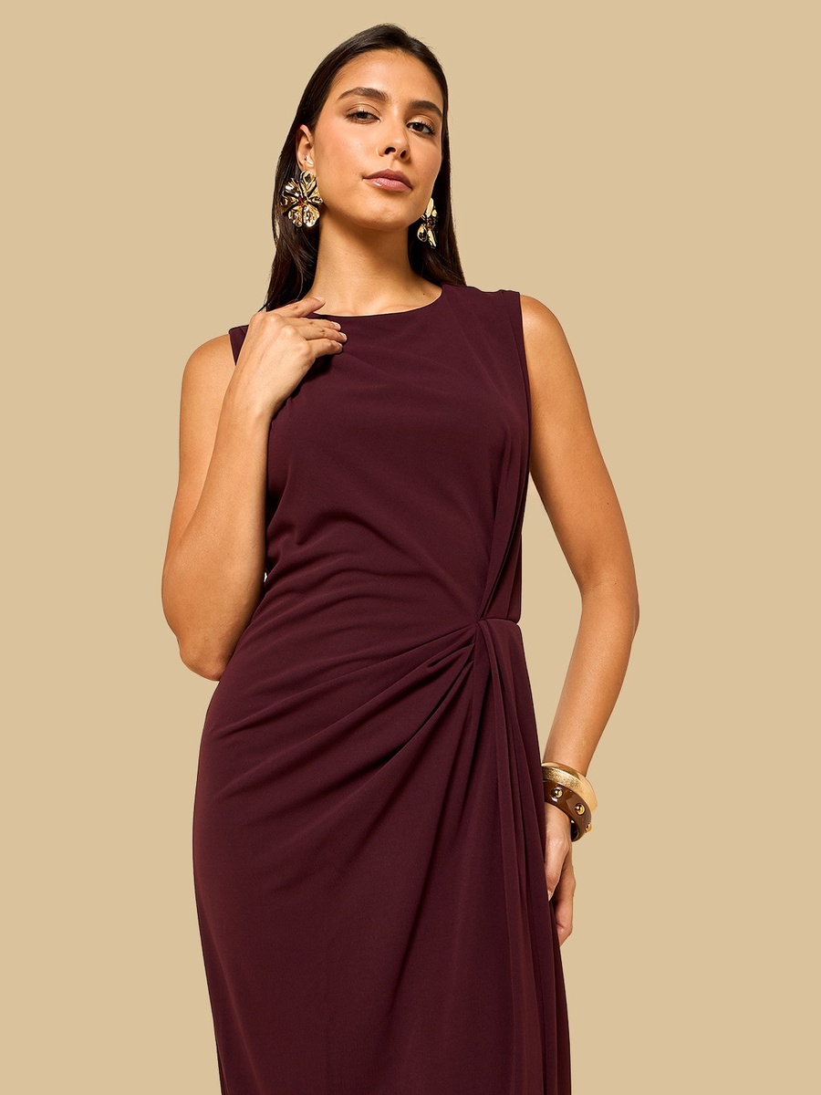 Sleeveless Twisted Drape Dress