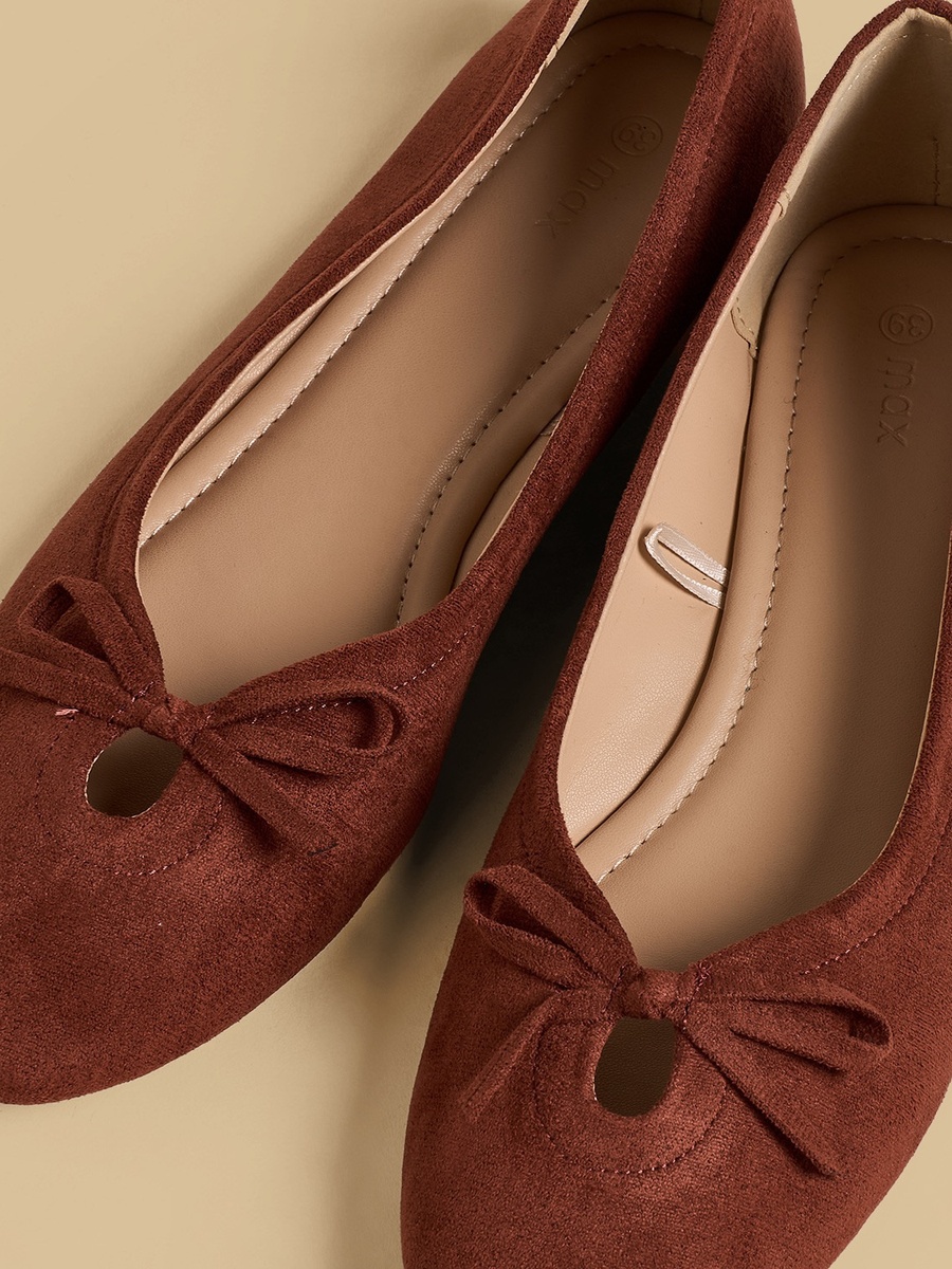 Bow Accent Slip-On Ballerina Shoes