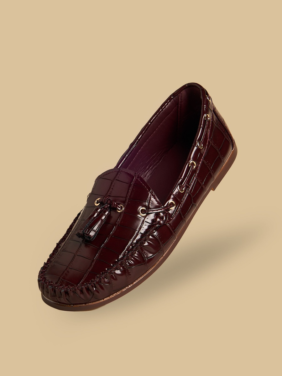 Tassel Accent Loafers
