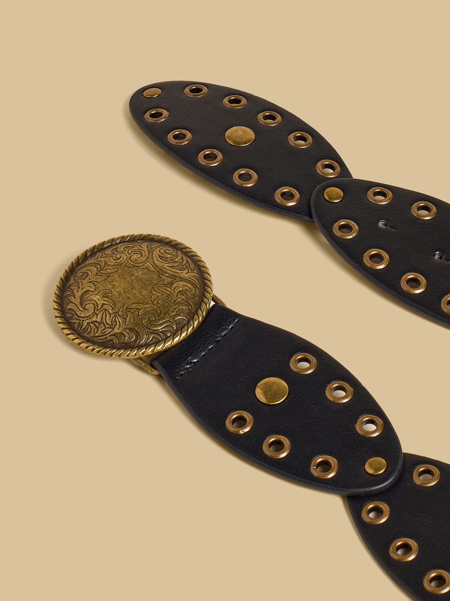 Engraved Buckle Studded Belt