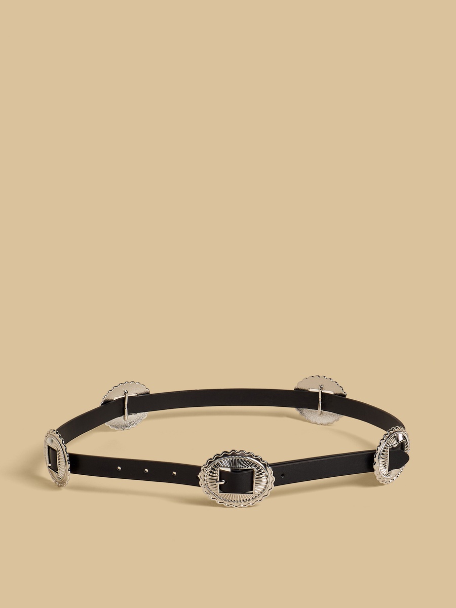 Buckle Accent Belt with Pin Closure