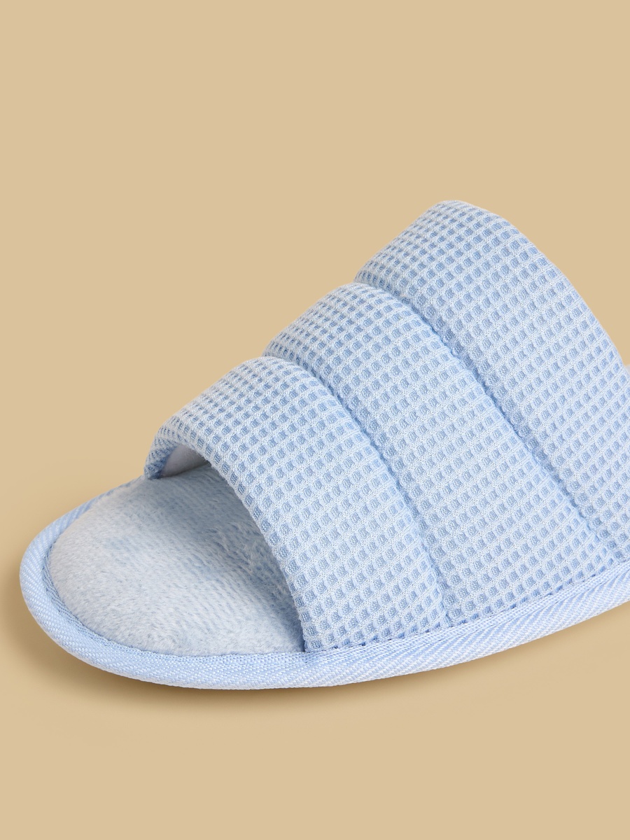 Quilted Bedroom Slides