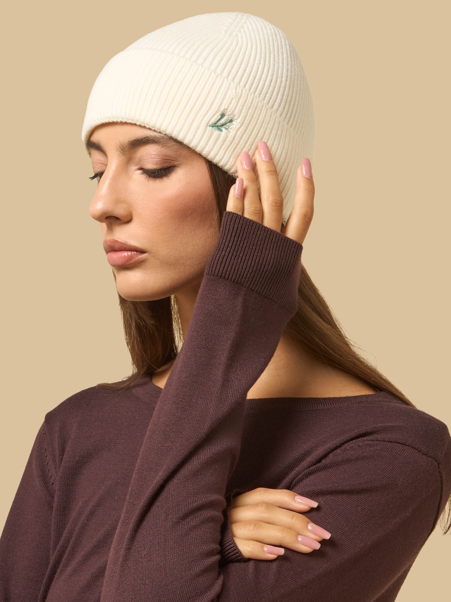 Pack of 3 - Floral Embroidered Beanie