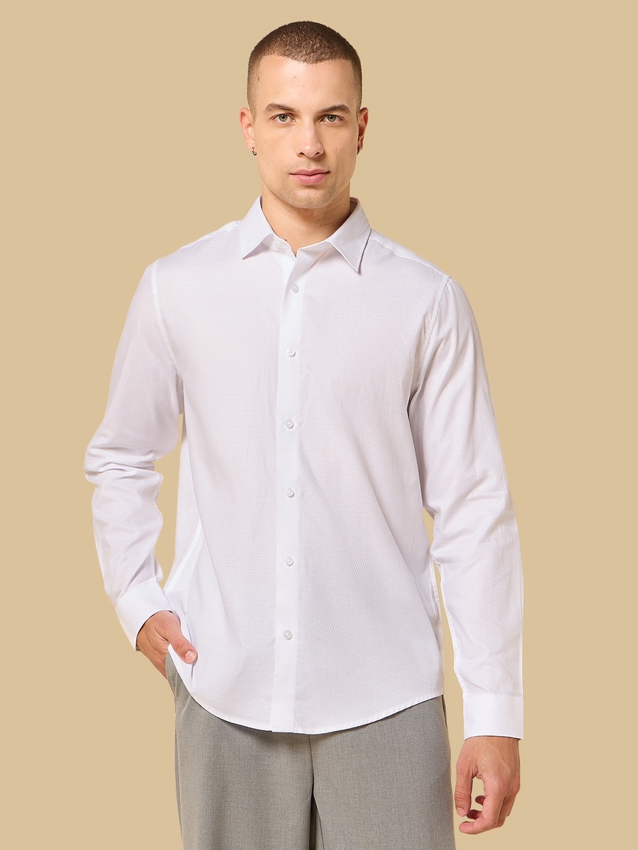 Regular Fit Textured Dobby Shirt