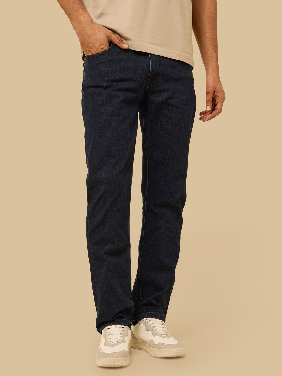 Straight Fit Stretchable Jeans