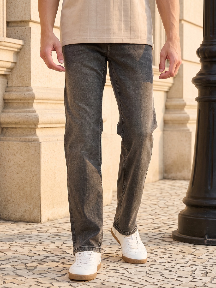 Straight Fit Stretchable Jeans