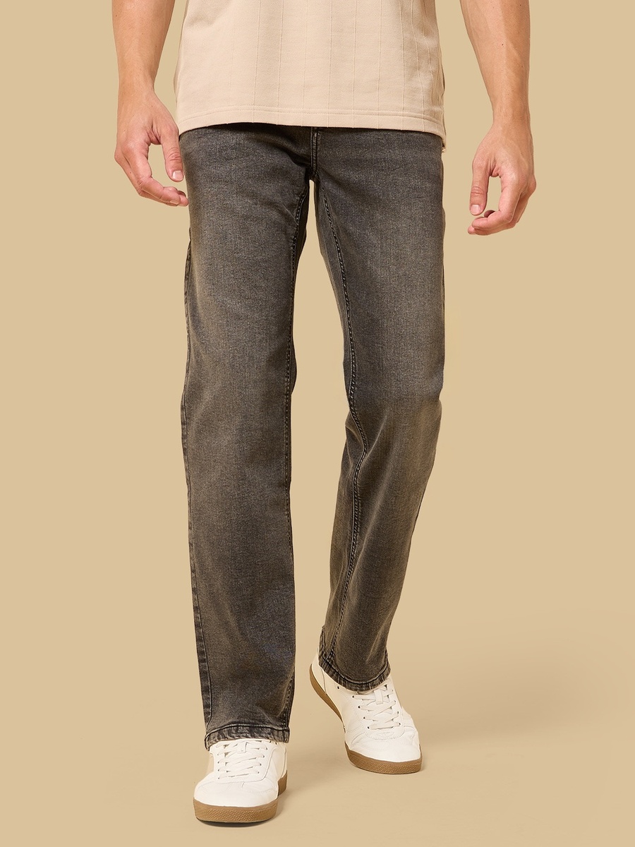 Straight Fit Stretchable Jeans