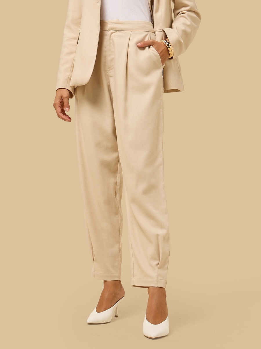 Barrel Fit Trousers