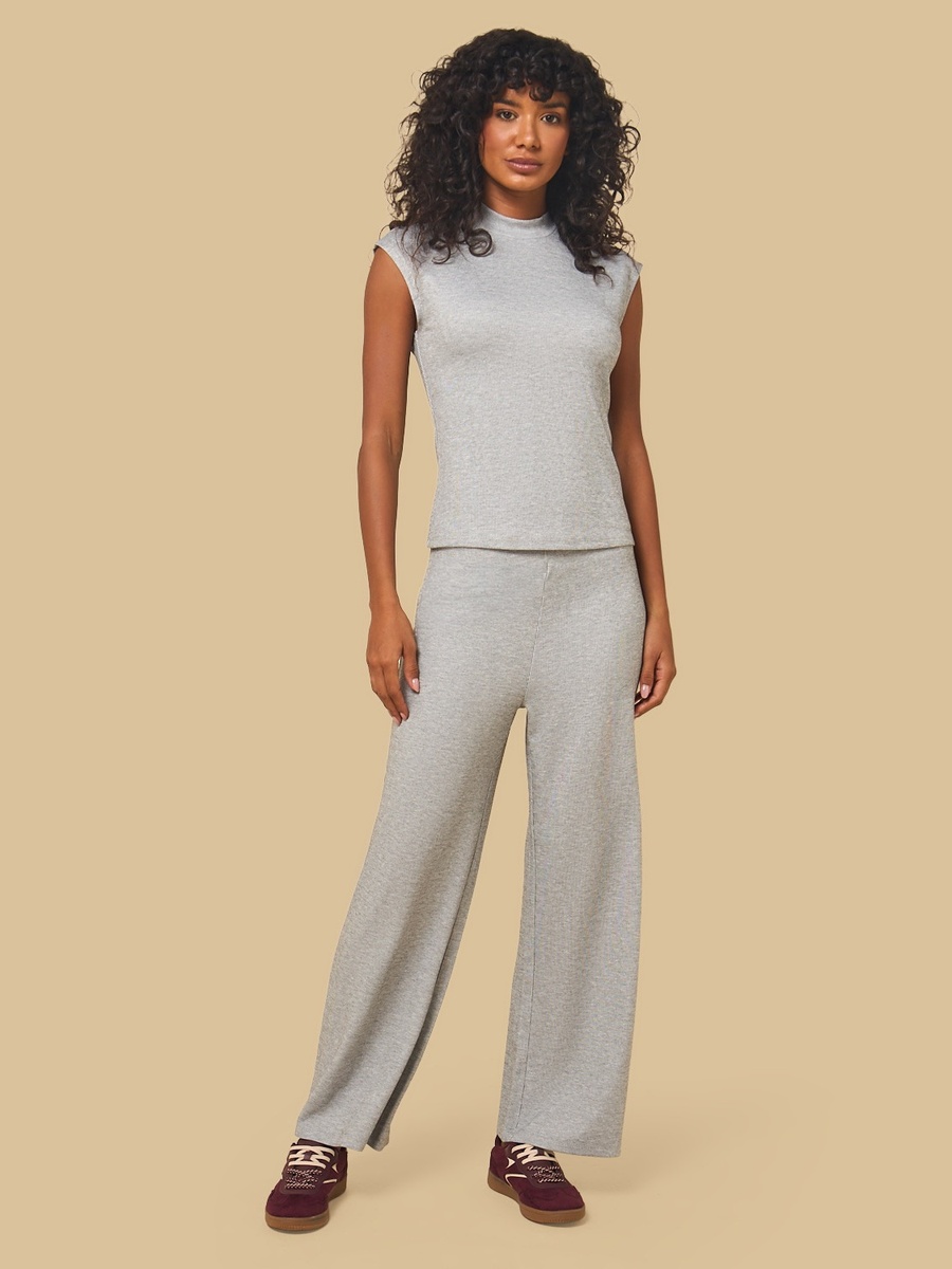 Ribbed Wide Leg Pants