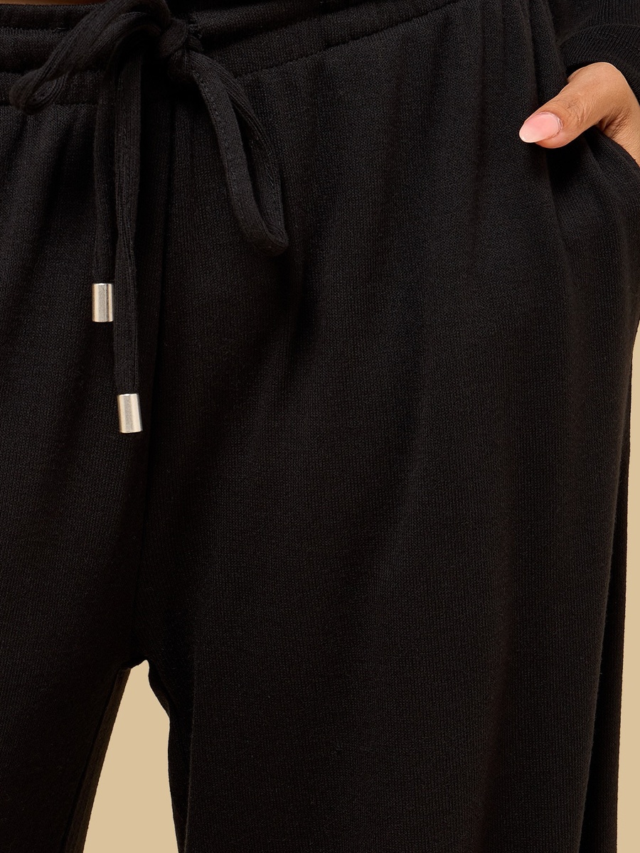 Textured Wide Leg Pants