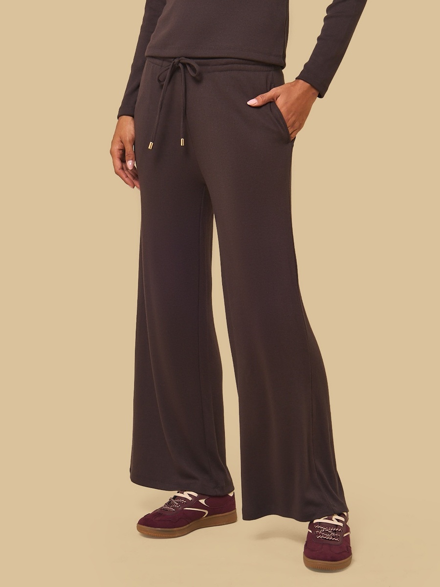 Textured Wide Leg Pants