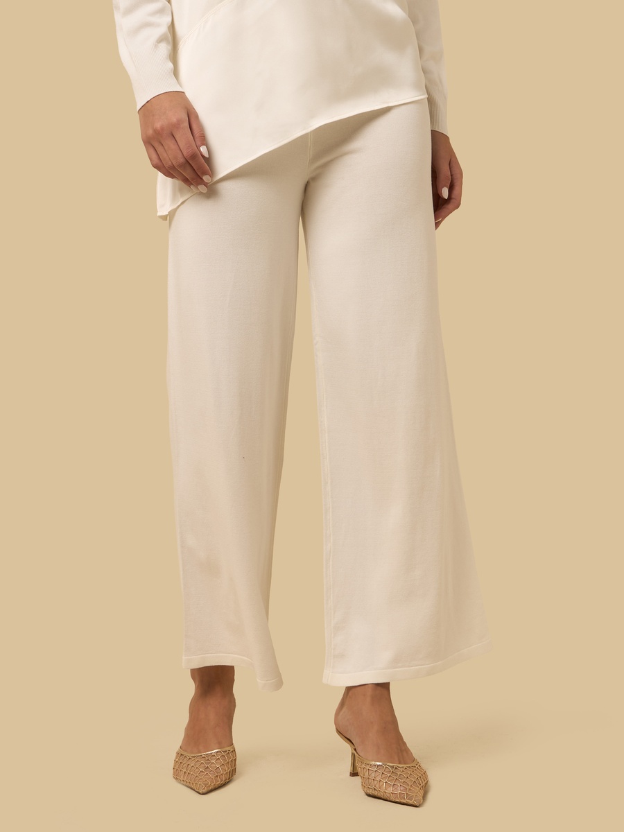 Textured Wide Leg Pants