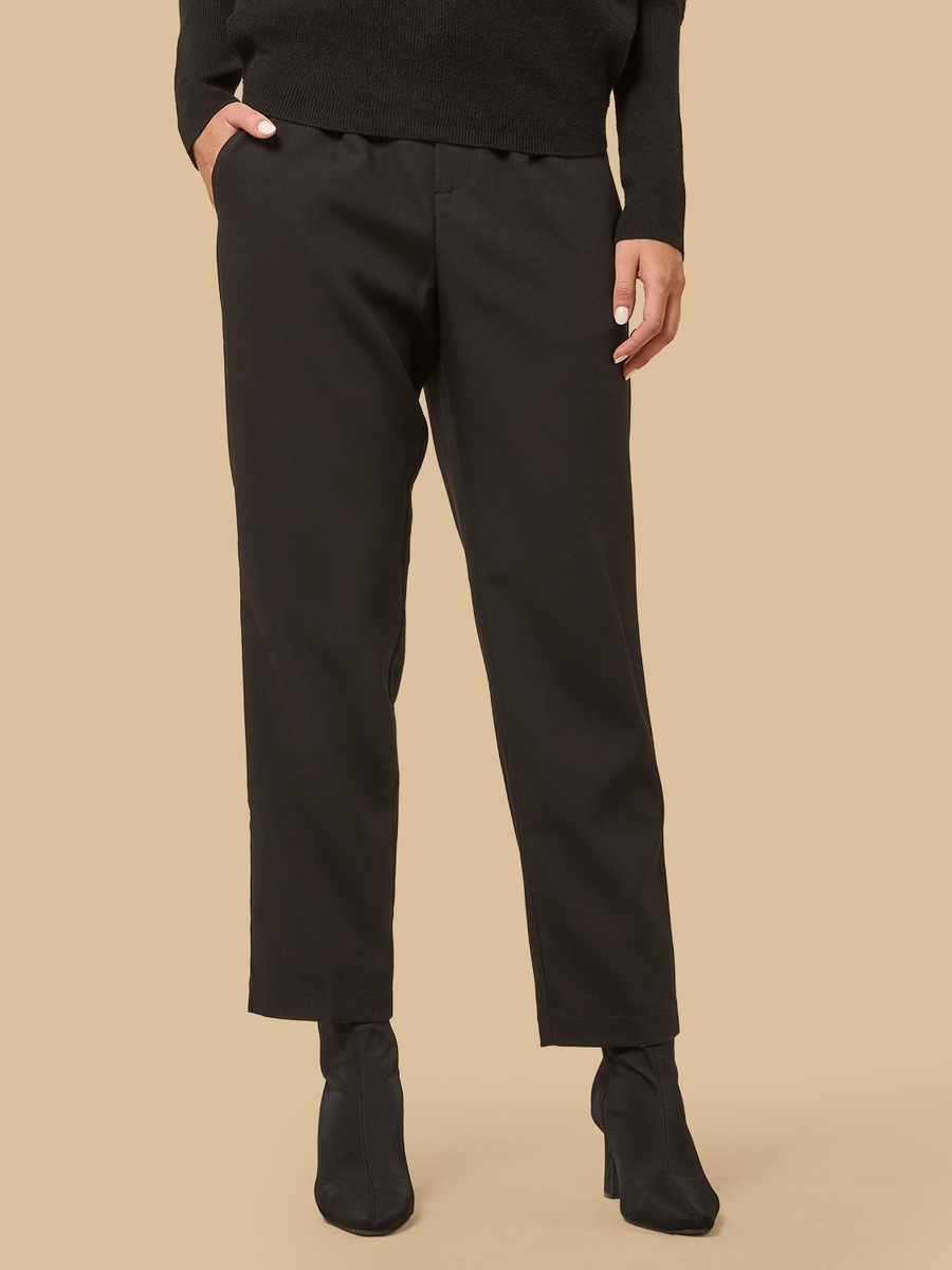 Belted Tapered Pants