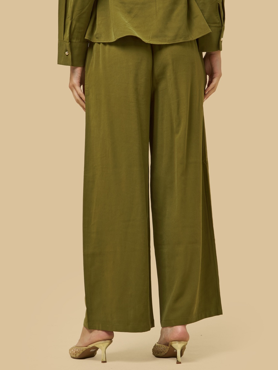 Mid-Rise Wide Leg Pants