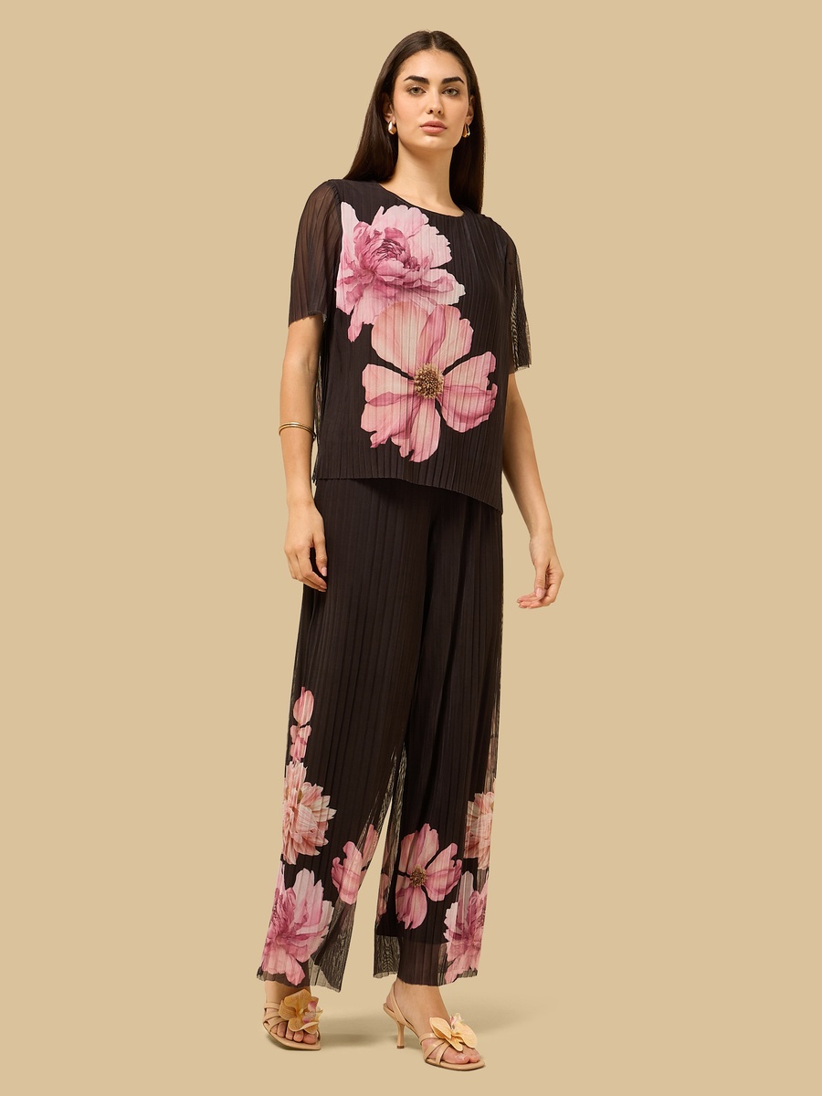 Floral Print Plisse Top