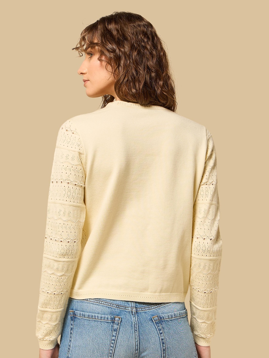 كارديجان جاكار مزين باللؤلؤ وتفاصيل بارزة الملمس