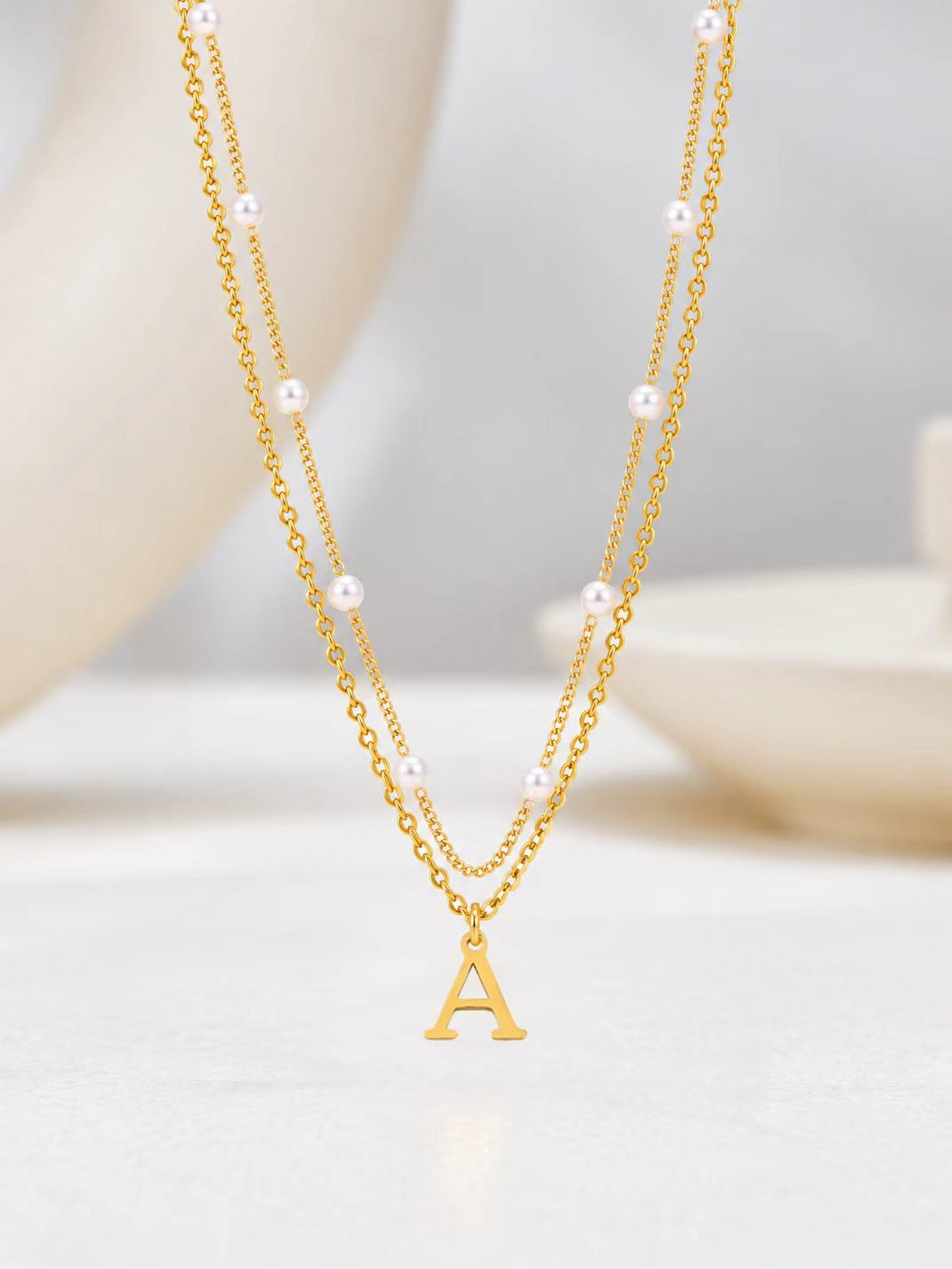 Gold Solid Pendant Necklace