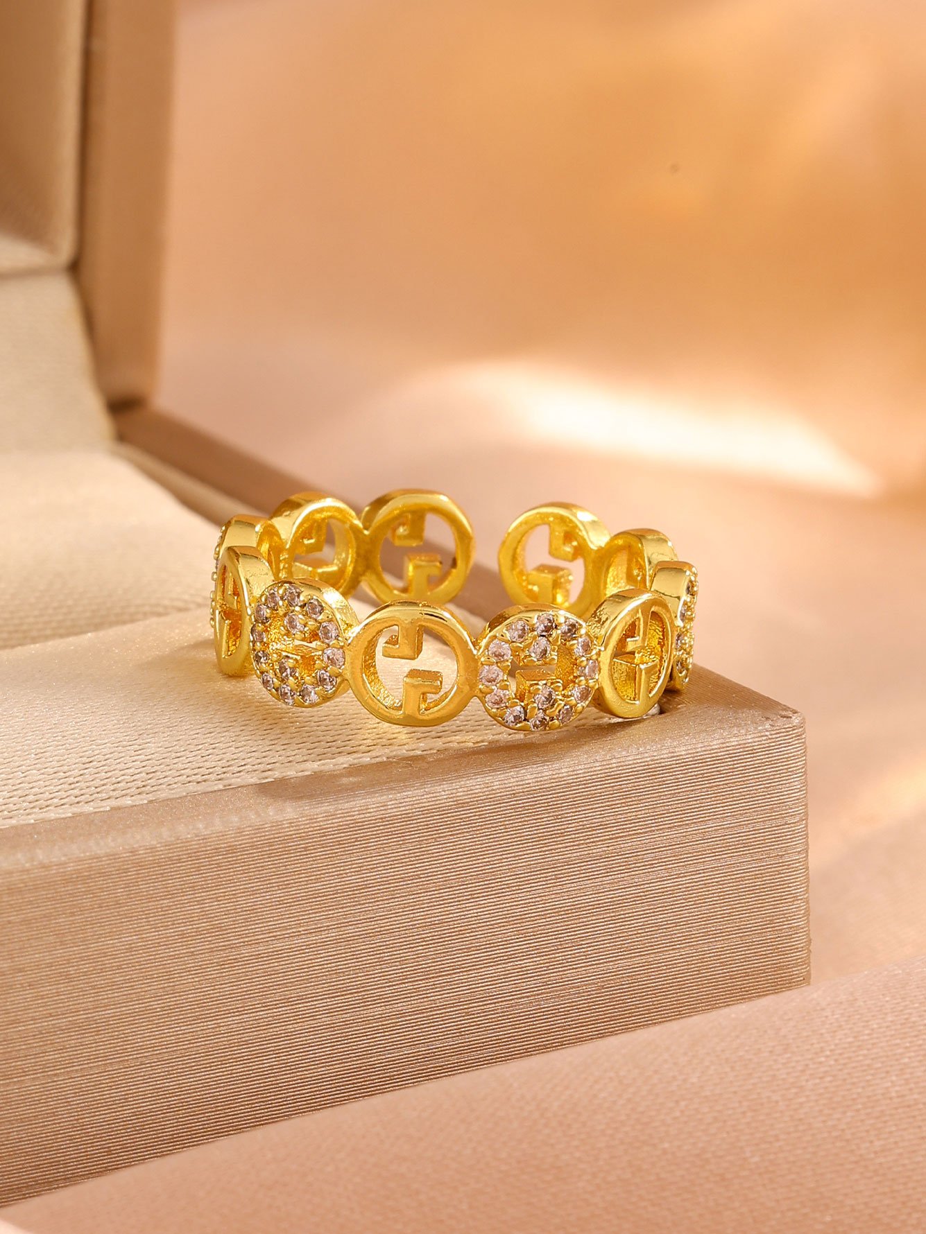 1pc Womens Gold Zircon Ring