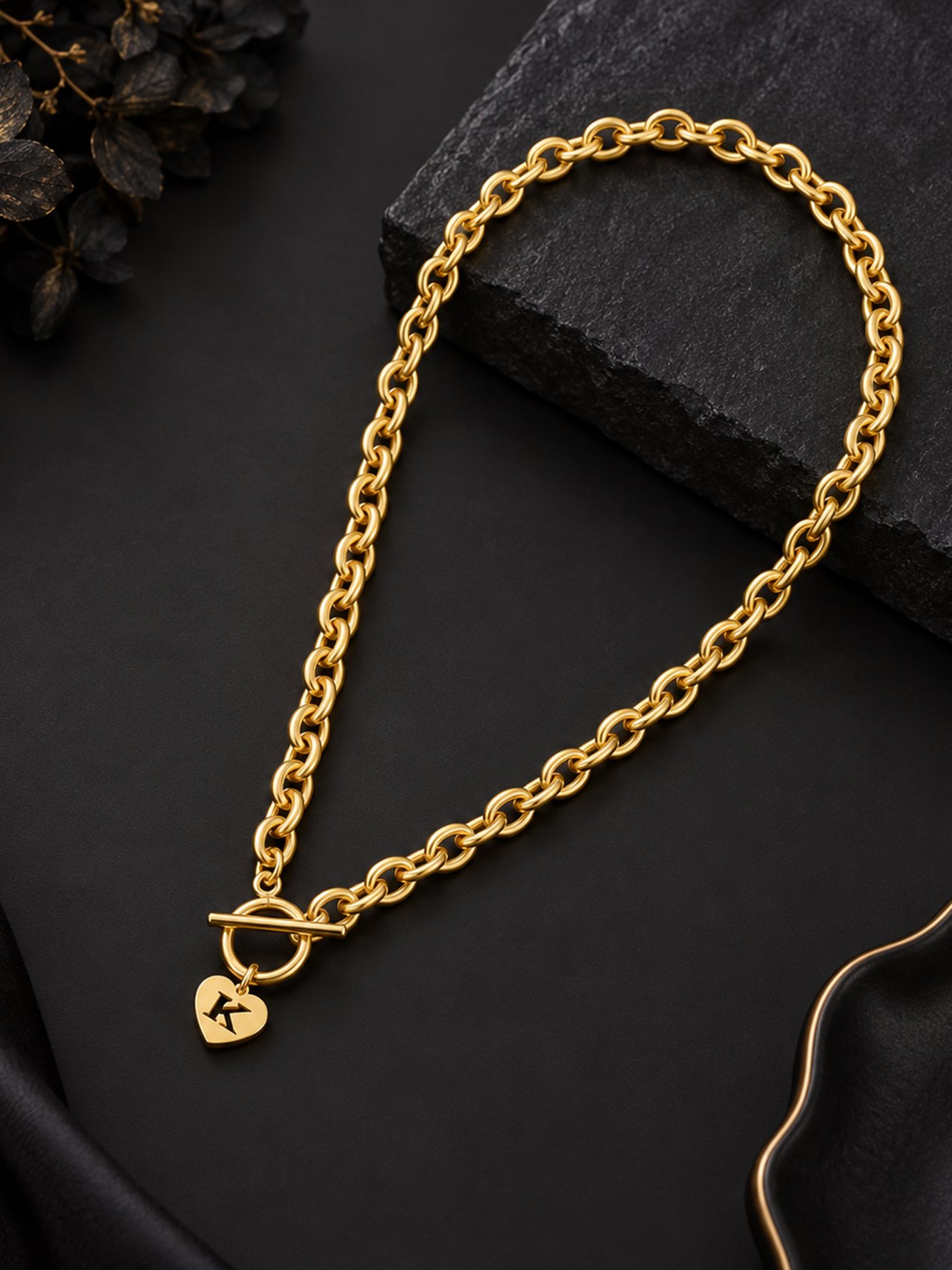Gold Solid Pendant Necklace