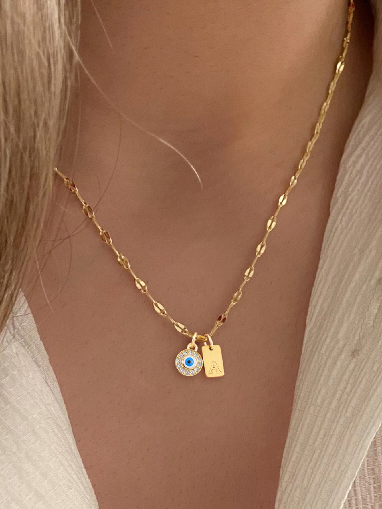 1Pcs New Fashion Rectangle Initial Round Eye Pendant Golden Stainless Steel Lip Chain Necklace For Women
