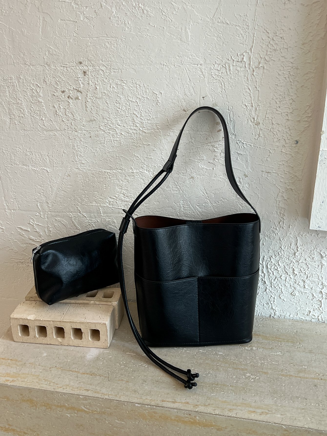 Black Solid Shoulder Bag with Drawstring