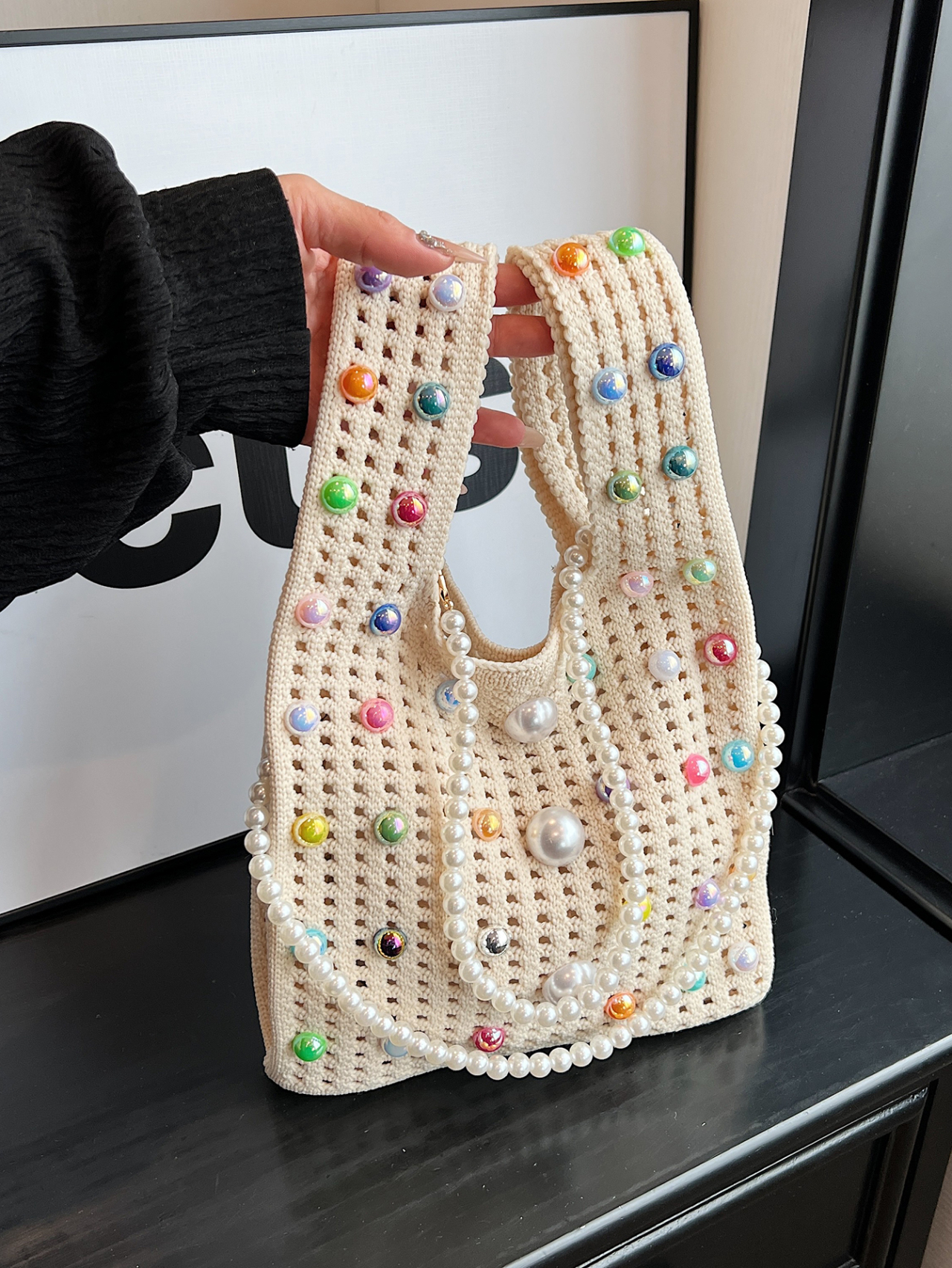 Off White Texture Shoulder Bag 