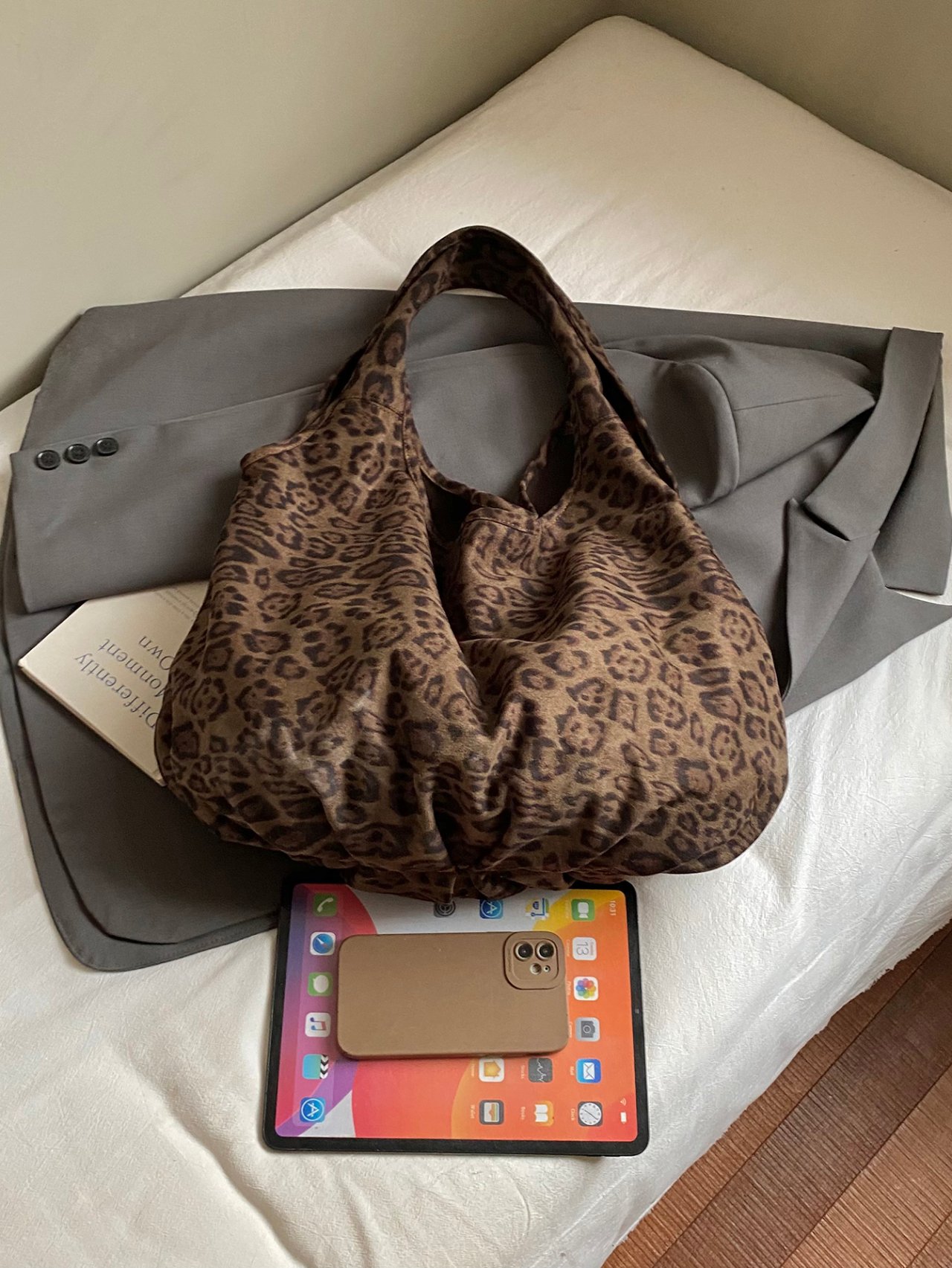 Leopard Print Shoulder Bag for Women