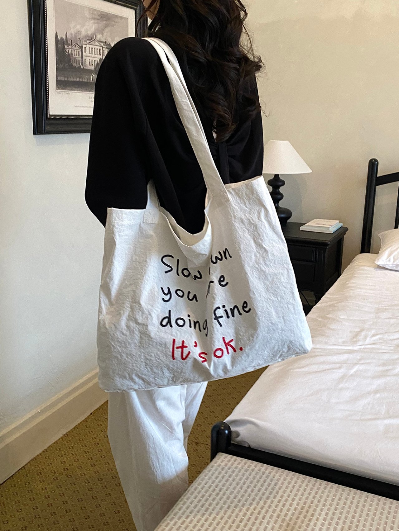 White Slogan Shoulder Bag 