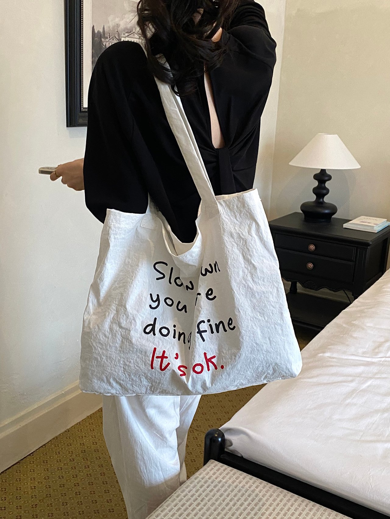 White Slogan Shoulder Bag 