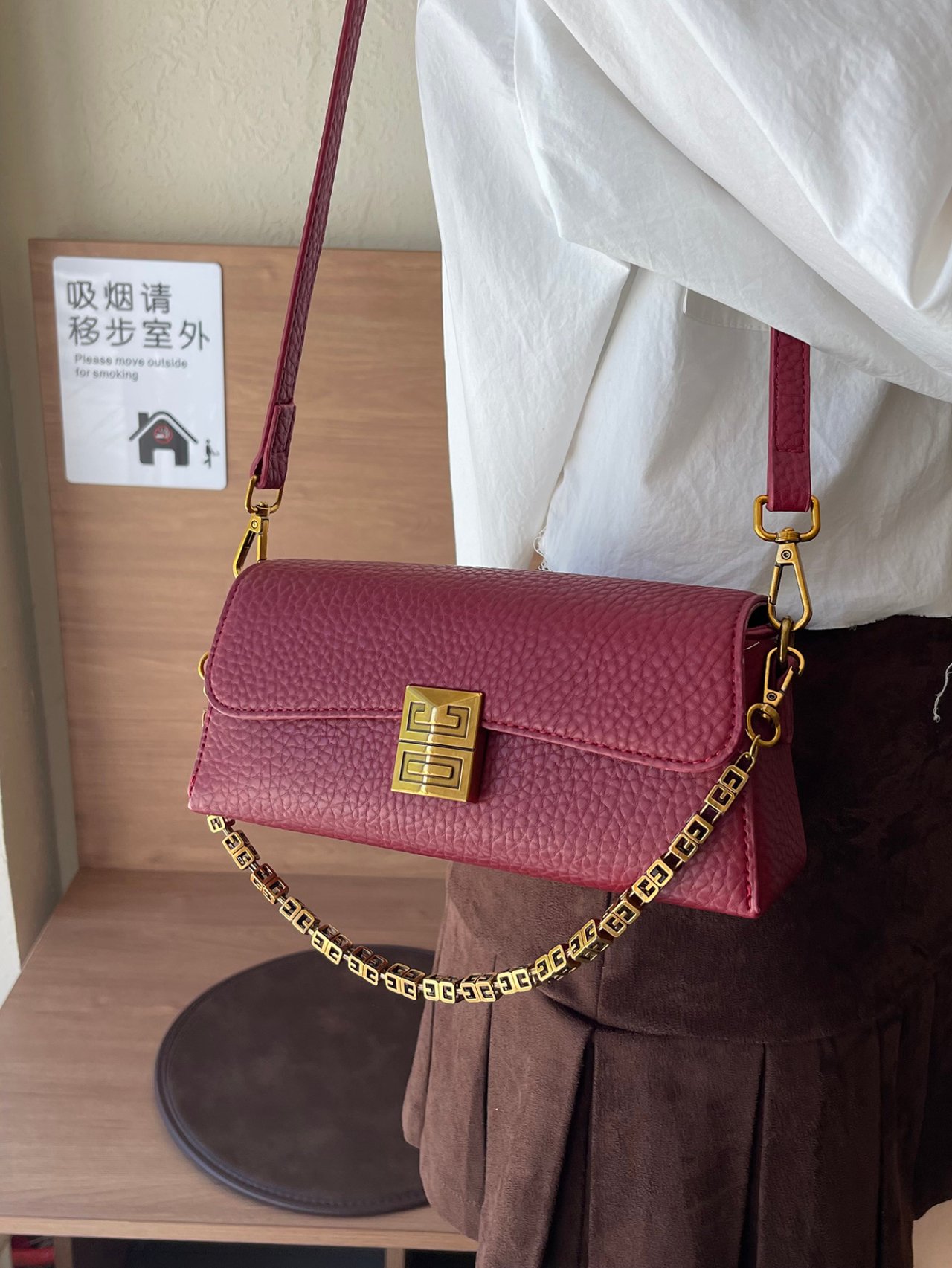 Red Textured Faux Leather Crossbody Bag with Gold Chain