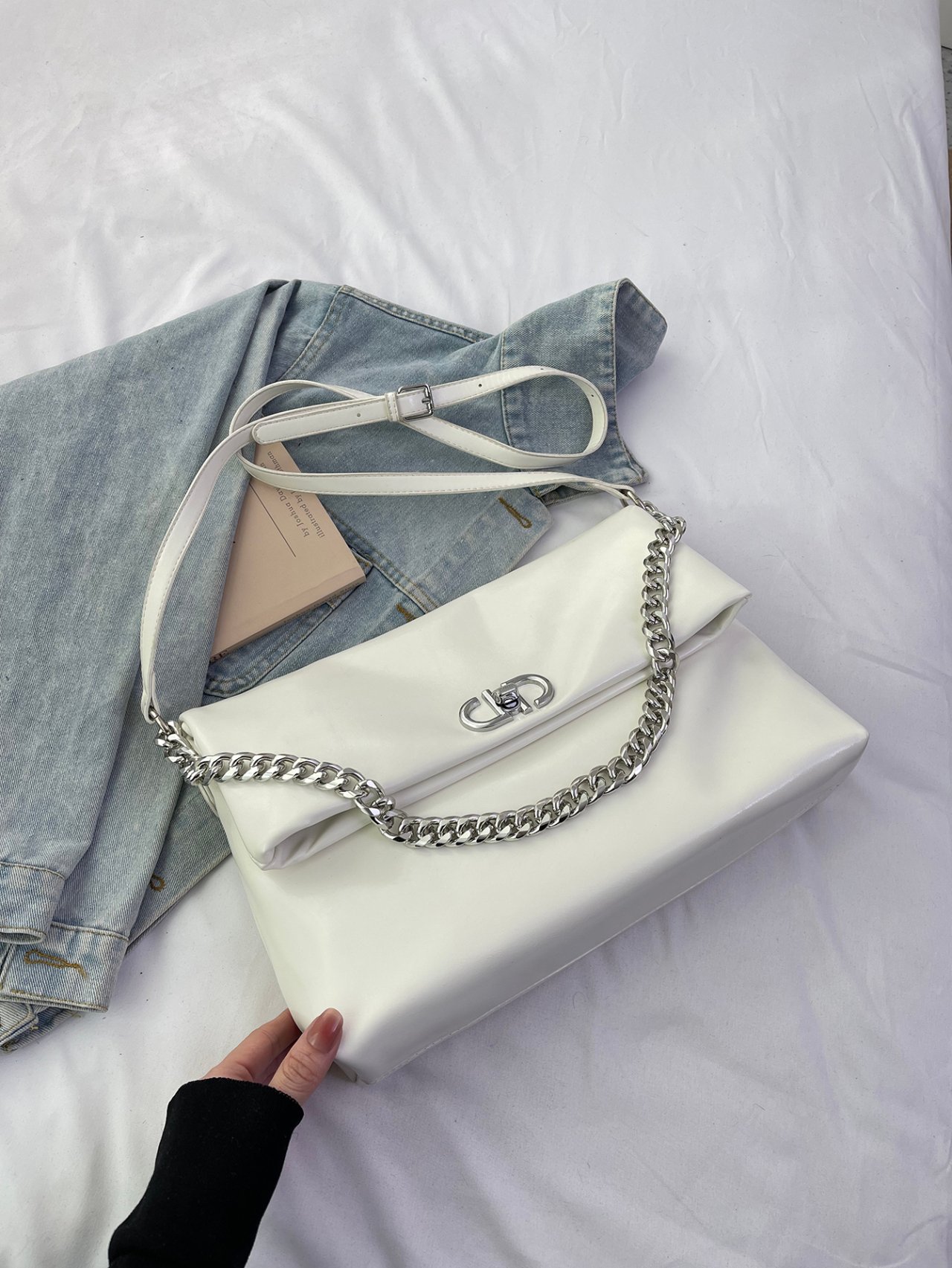 Off White Solid Shoulder Bag with Magnetic Closure