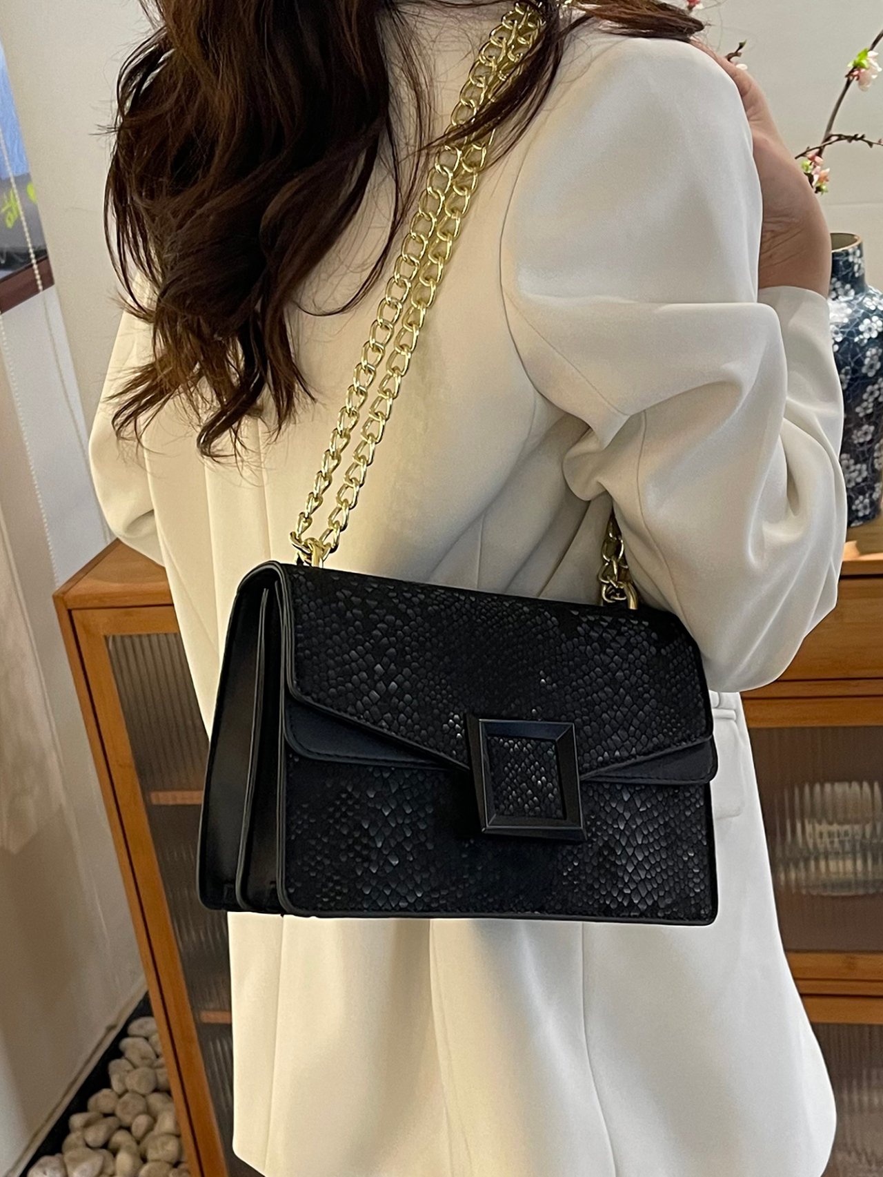 Black Printed Shoulder Bag with Magnetic