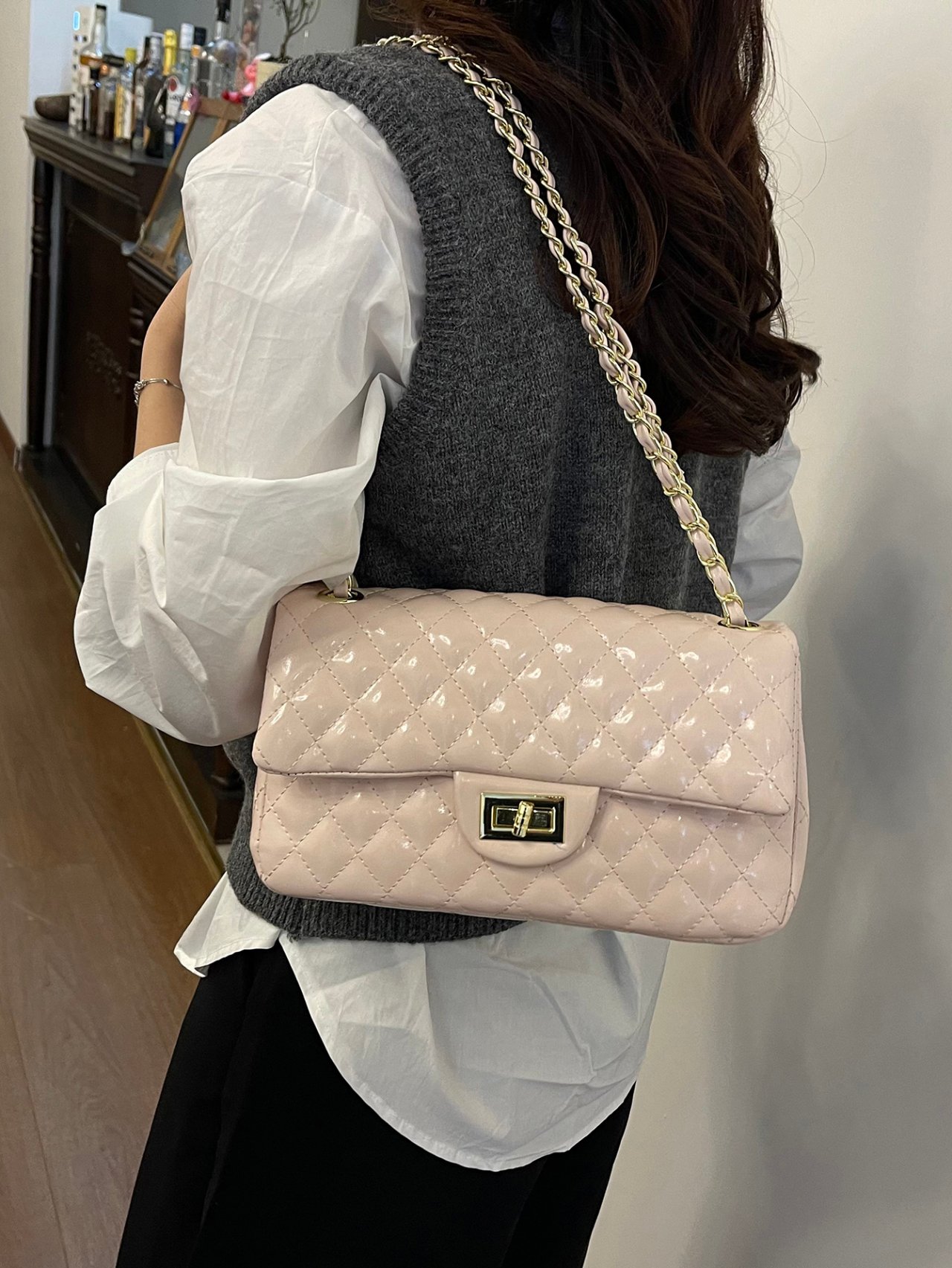 Pink Texture Shoulder Bag with Turn Lock