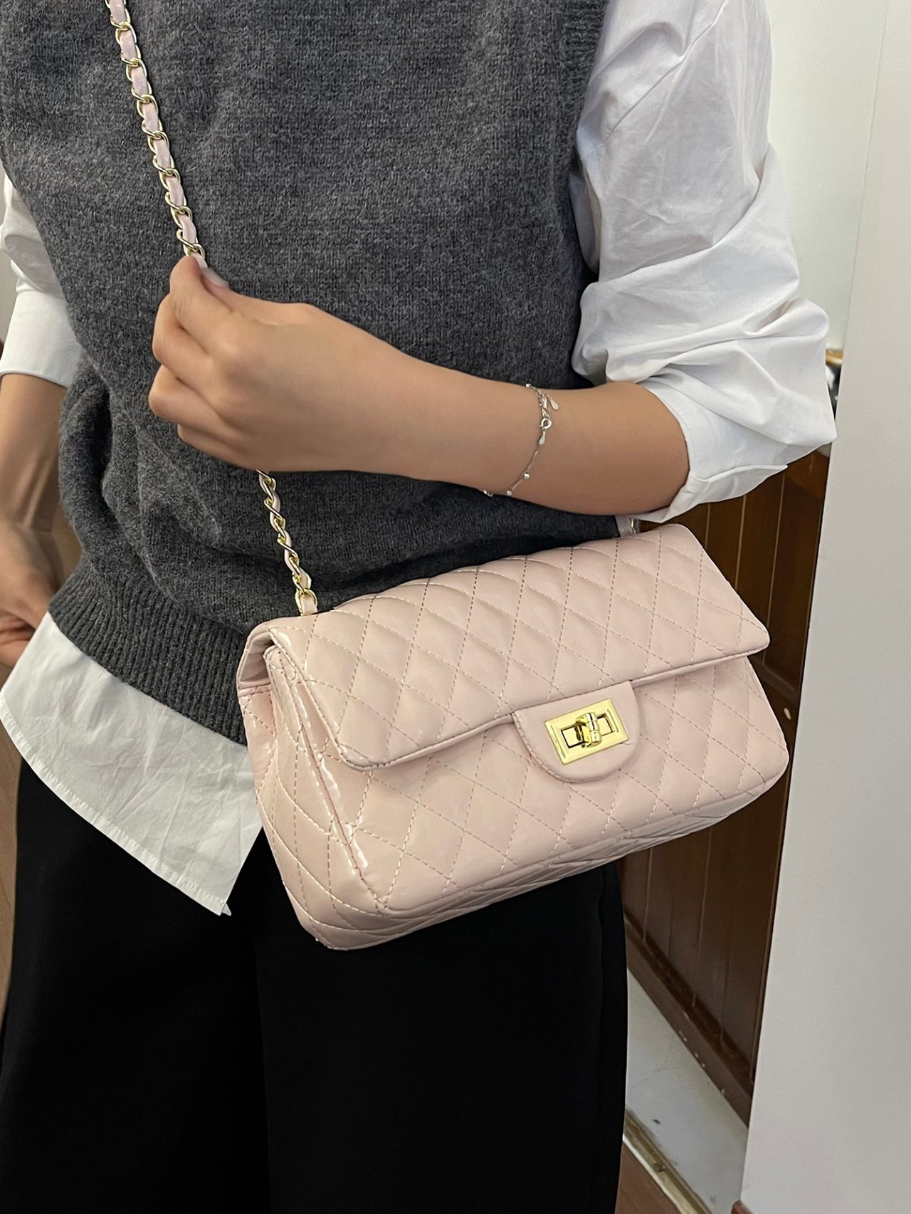 Pink Texture Shoulder Bag with Turn Lock