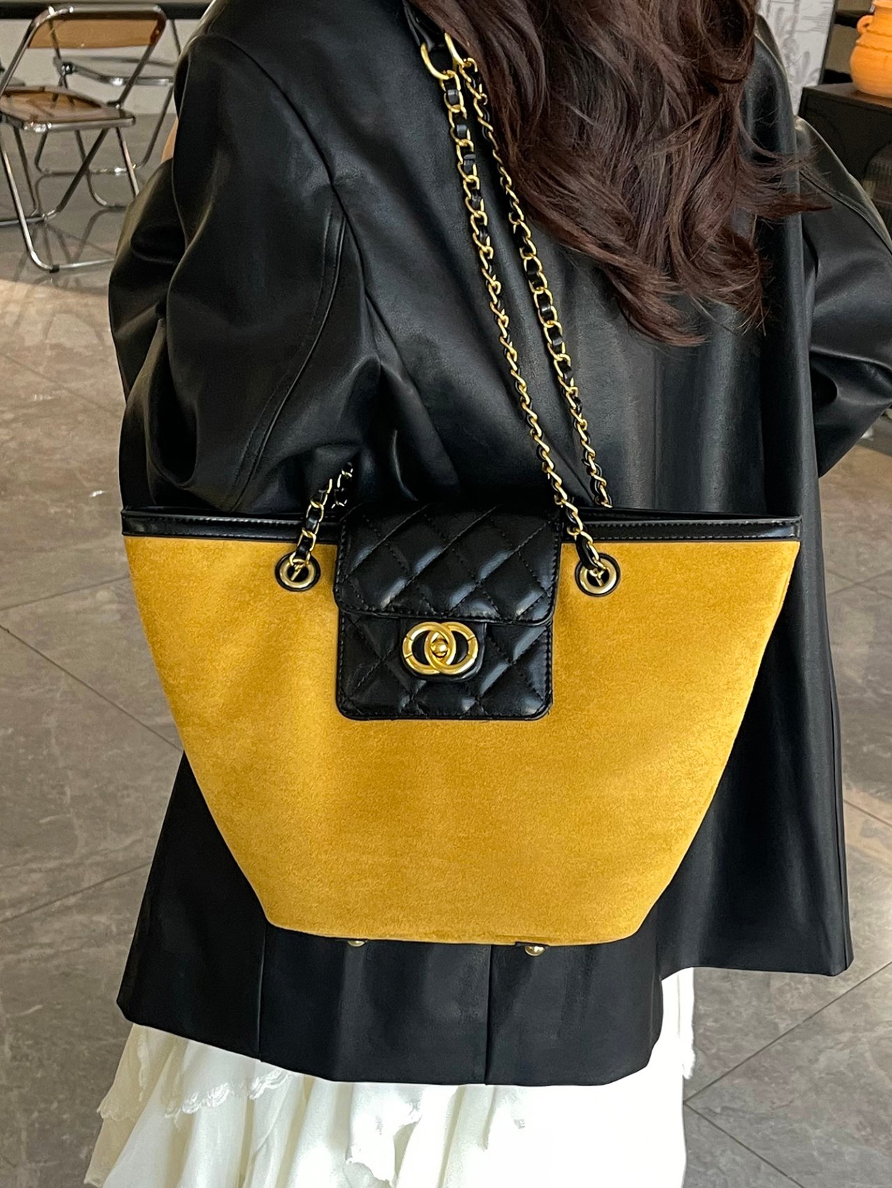 Yellow Solid Shoulder Bag with Zip