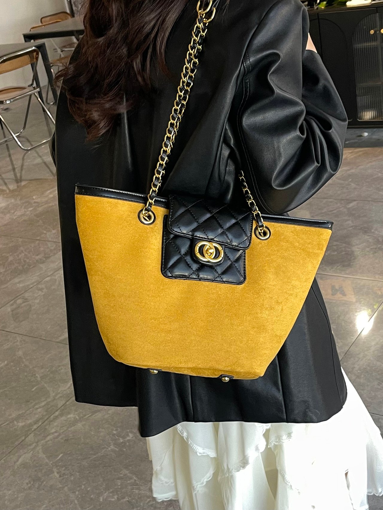 Yellow Solid Shoulder Bag with Zip