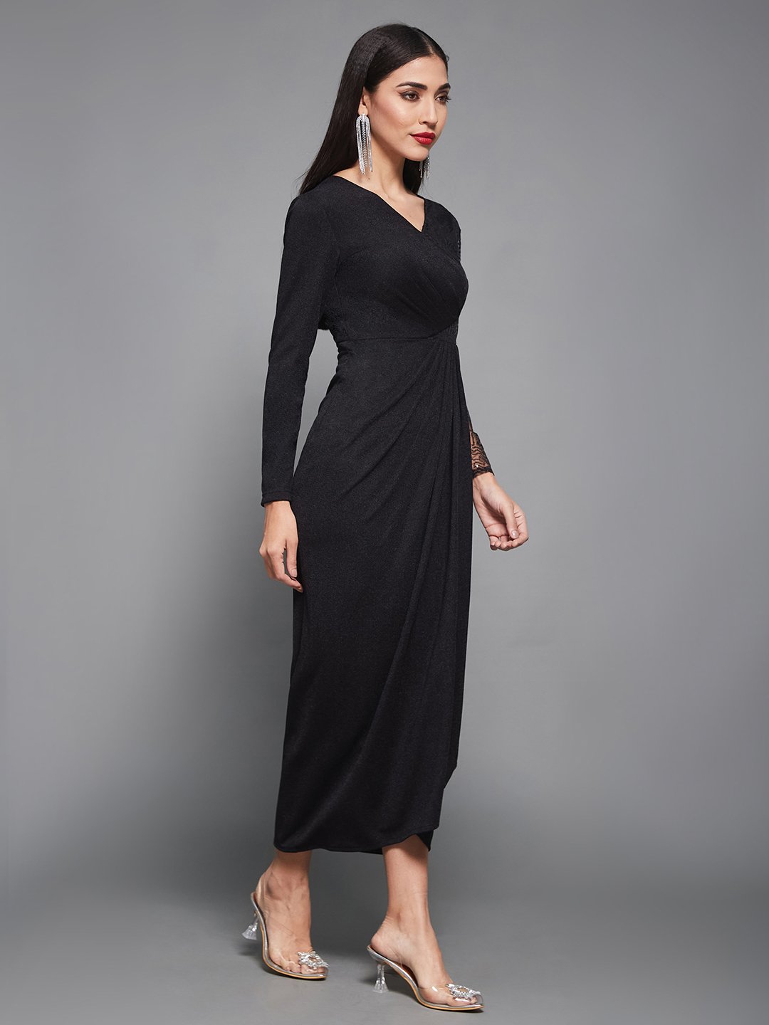 Black Solid V Neck Sheath Midi Dress