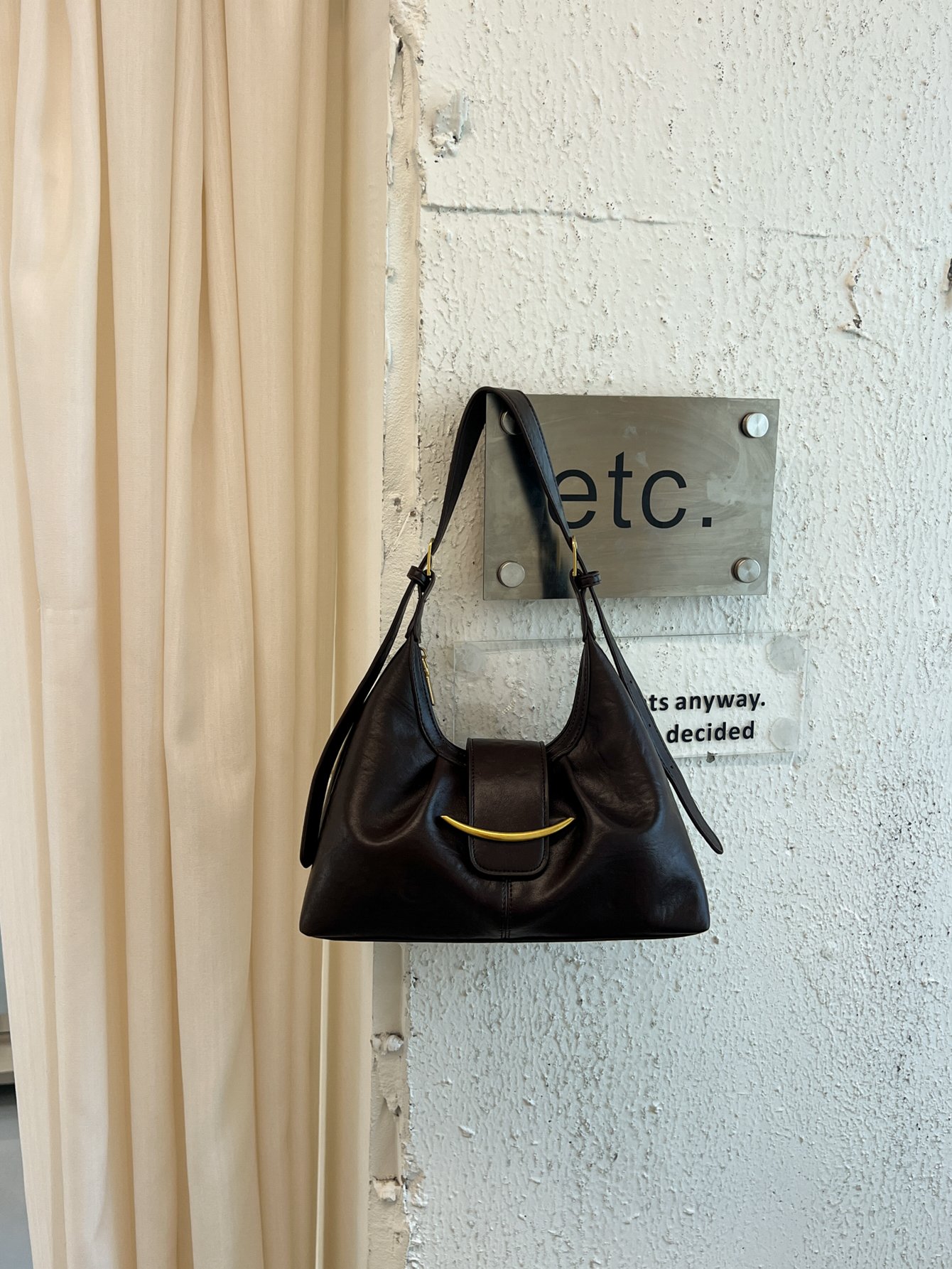 Black Solid Shoulder Bag with Snap