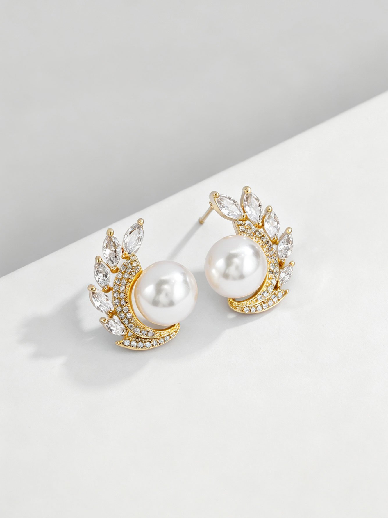 Gold Texture Stud Earrings