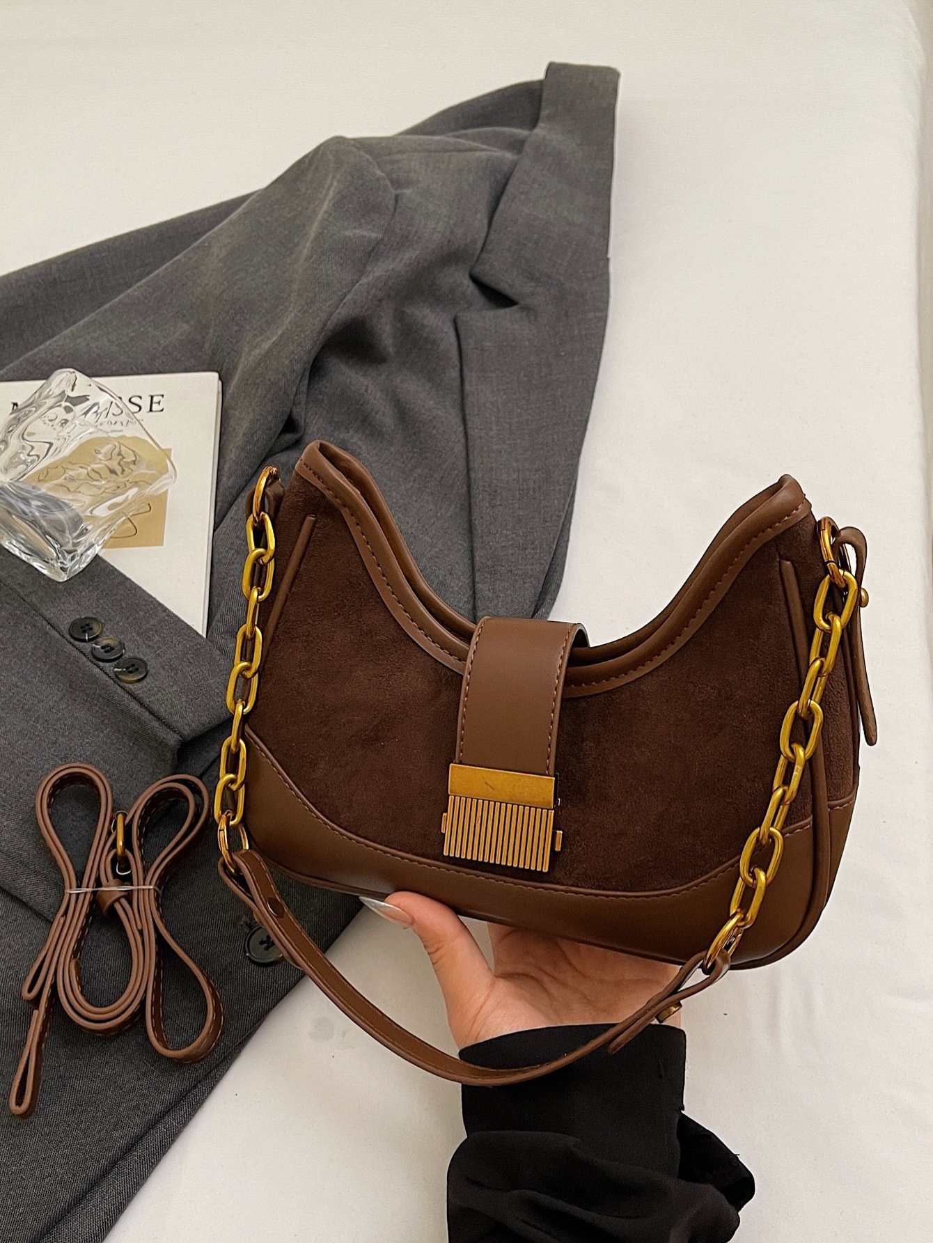 Women�s single-shoulder bag with two straps, crossbody bag