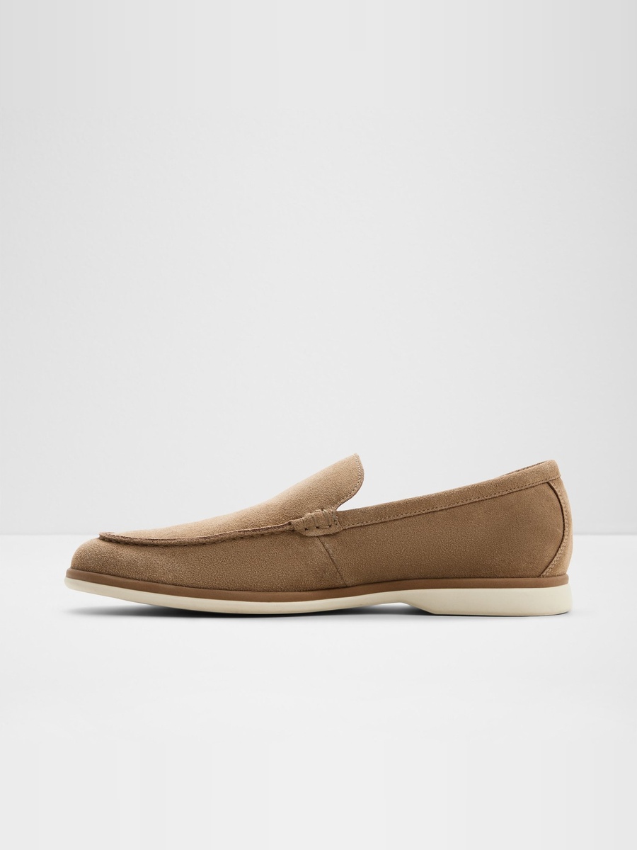 Men Tan Suede Slip-On Loafers