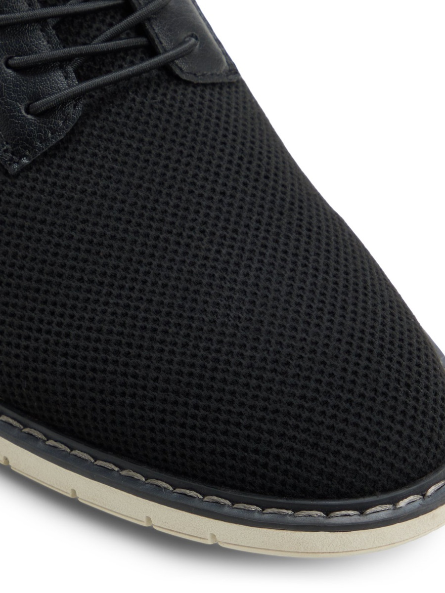 Men Black Knit Casual Oxfords