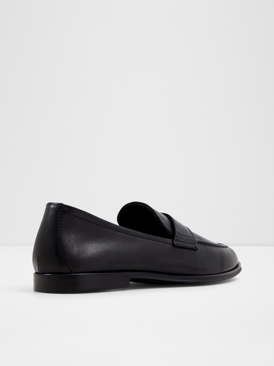 Men Black Leather Penny Loafers