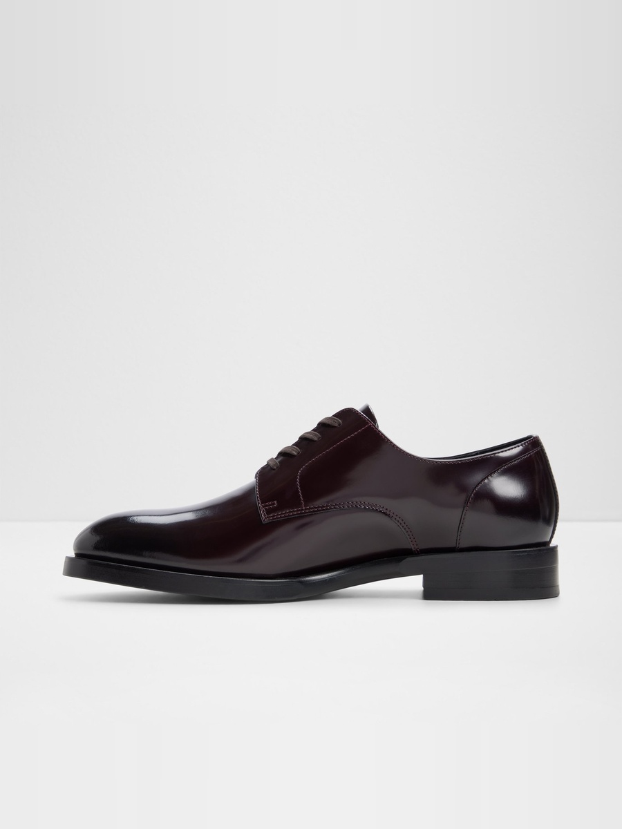 Men Burgundy Patent Leather Derby Shoes