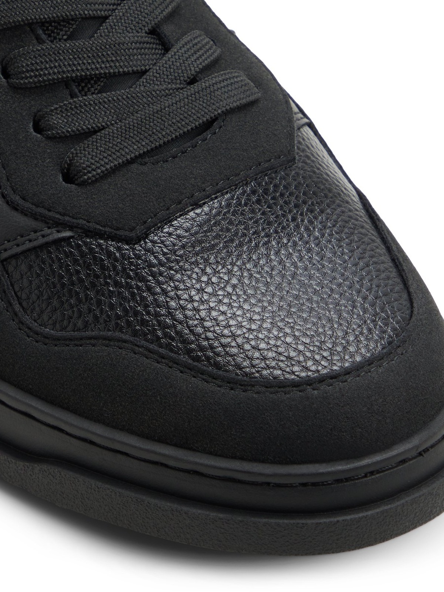 Men Black Athleisure Sneakers
